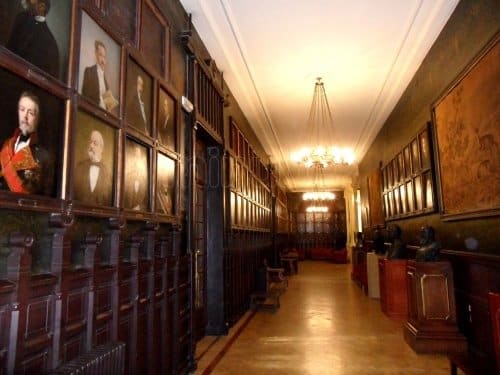 e55d3eac 78ee 4504 b359 00df261b3975