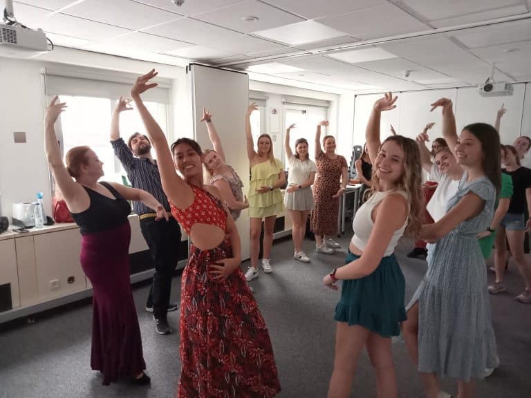 2022 GRUPOS uga activ flamenco buenisima