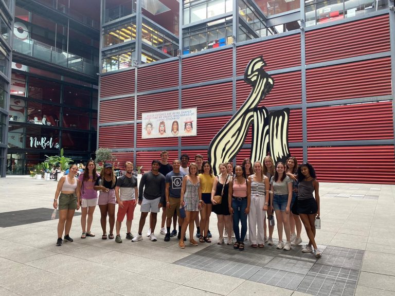 Programa: actividades culturales y sociales - IH Madrid